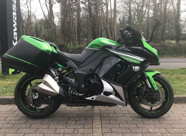 2016 Kawasaki Z1000 SX