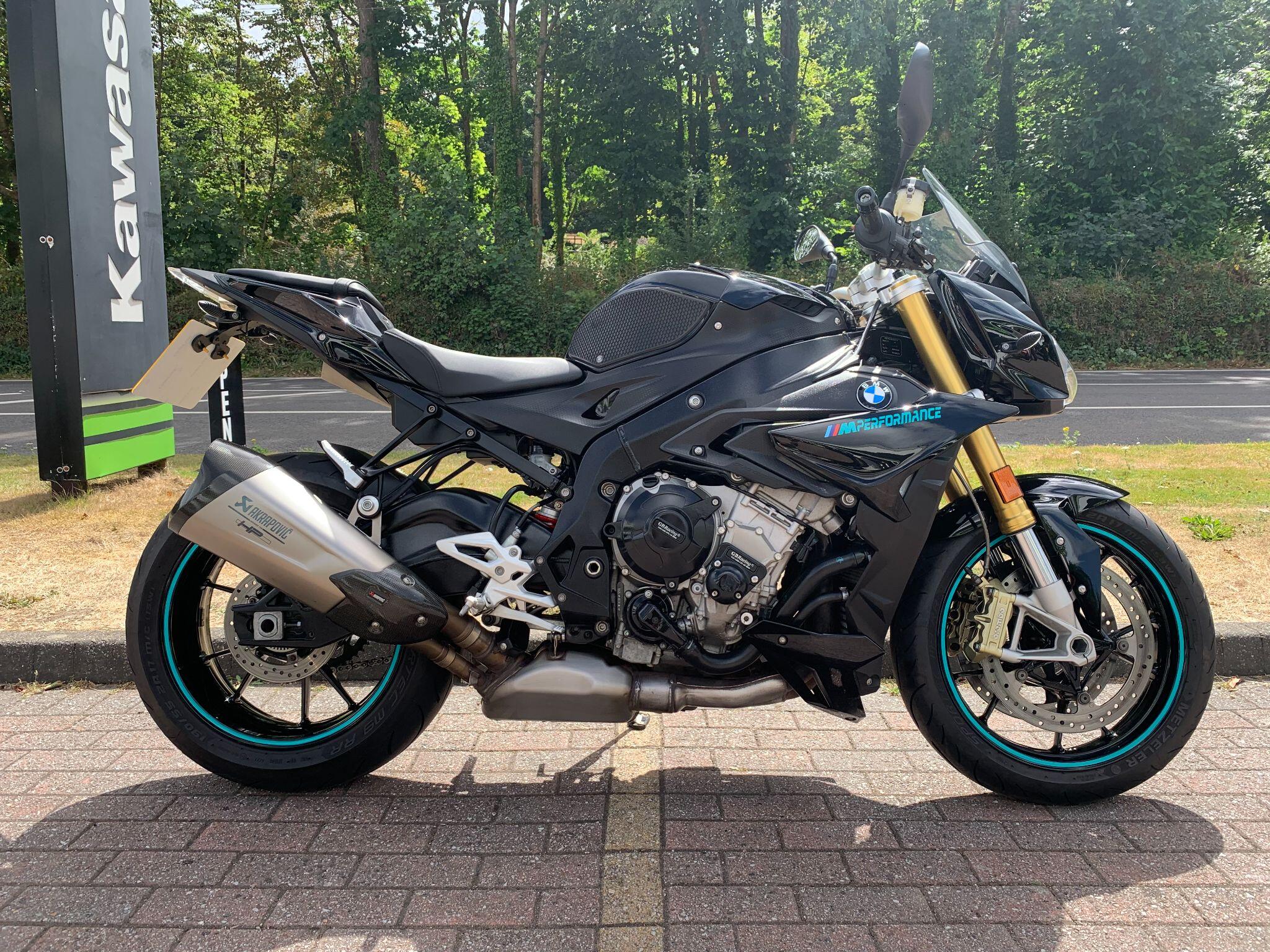 2019 BMW S 1000 R