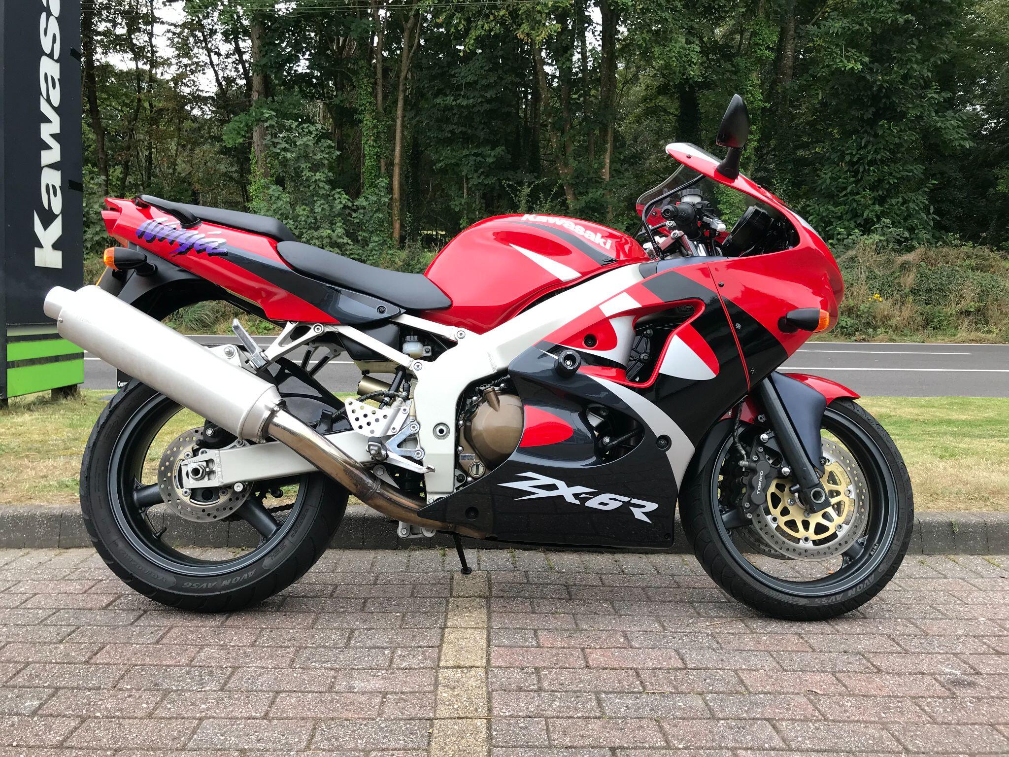 1999 Kawasaki Ninja ZX-6R