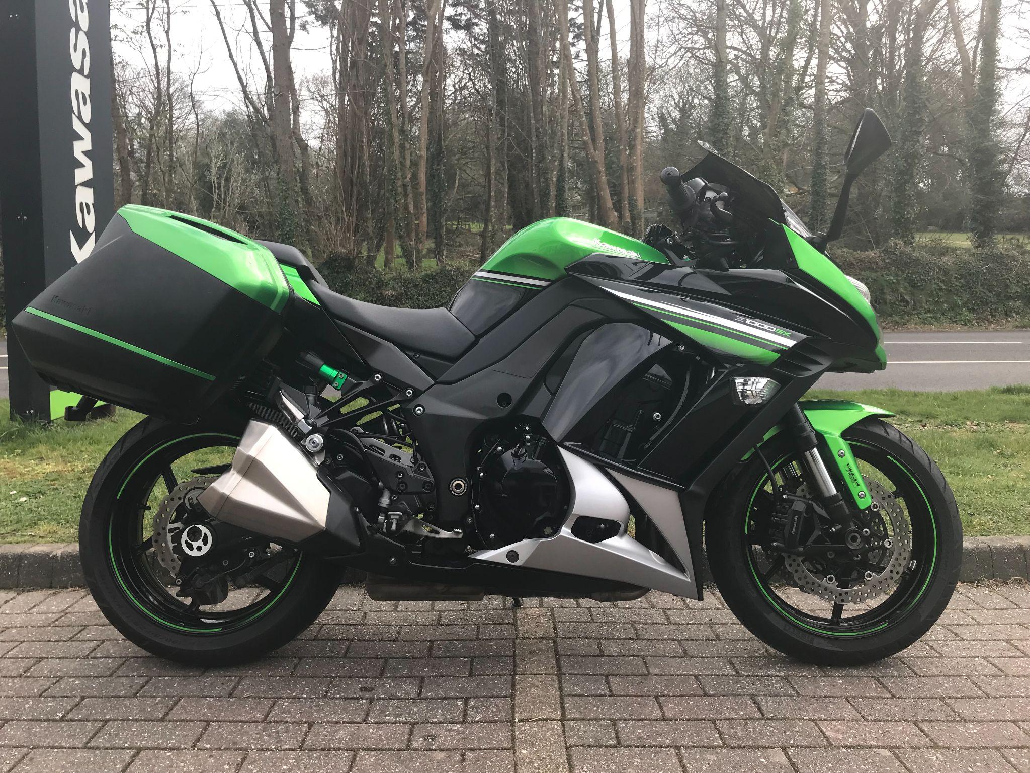 2016 Kawasaki Z1000 SX